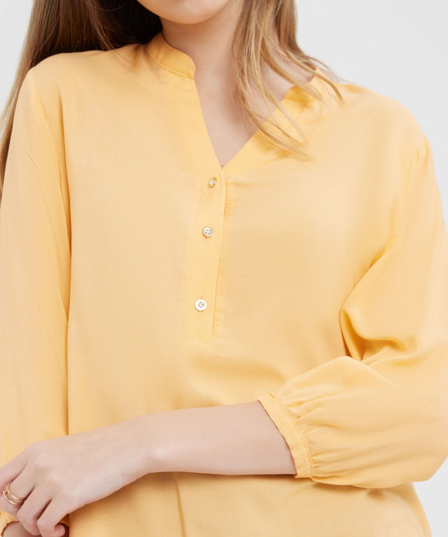 blusa-pat-primo-mangas-3-4-lisa-p-damas